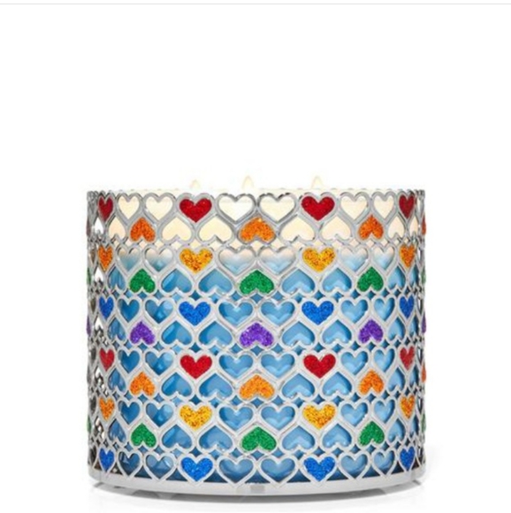 Bath & Body Works Glittery Rainbow Hearts Candle Holder - Picture 2 of 4